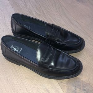 Cole Haan black leather loafers NWT